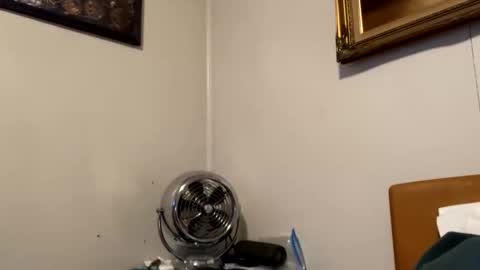 Snapshot of maturejerky chatting on November 2025 08:09:01 PM maturejerky online show from November 2025 08:09:01 PM