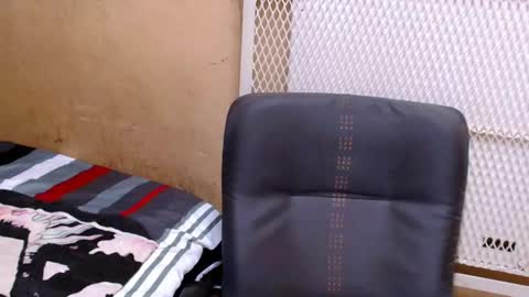 maturenesh online show from June 2026 06:48:02 AM