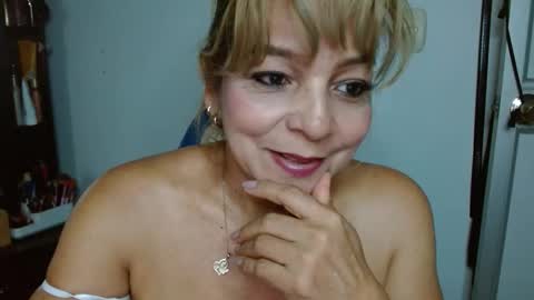 Snapshot of maturetigress4c chatting on January 2026 03:06:02 PM Cecilia online show from January 2026 03:06:02 PM