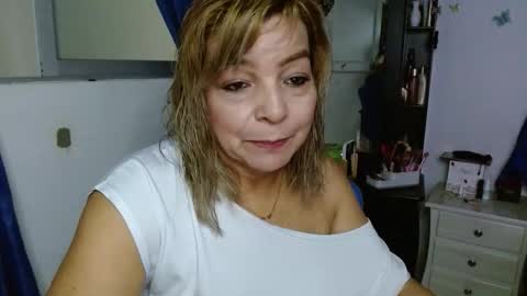 Snapshot of maturetigress4c chatting on February 2026 02:13:01 PM Cecilia online show from February 2026 02:13:01 PM