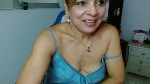 Cecilia online show from May 2026 03:52:02 PM