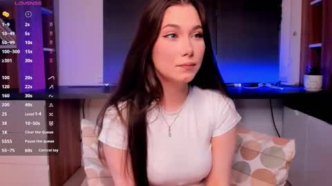 Snapshot of mauddenmon chatting on September 2025 03:44:02 PM Lucy online show from September 2025 03:44:02 PM