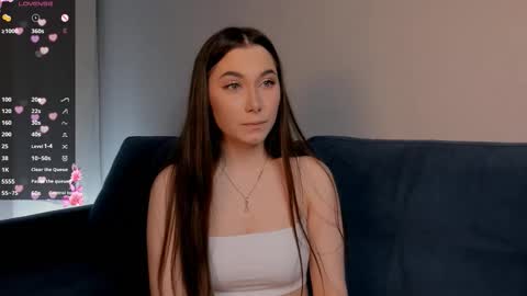 Snapshot of mauddenmon chatting on October 2025 03:09:01 PM Lucy online show from October 2025 03:09:01 PM