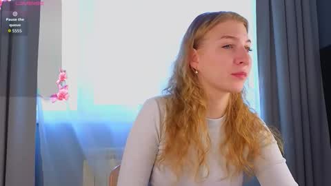 Snapshot of maureencoombs chatting on September 2025 04:22:01 AM maureencoombs online show from September 2025 04:22:01 AM