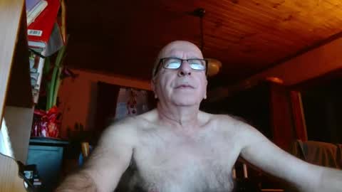 Maurice online show from January 2025 11:52:01 AM