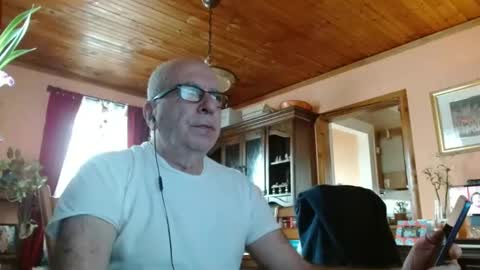 Maurice online show from February 2025 04:24:01 PM