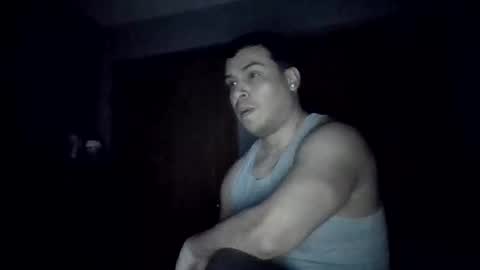 Snapshot of mauricescott chatting on February 2026 03:15:01 AM mauricescott online show from February 2026 03:15:01 AM