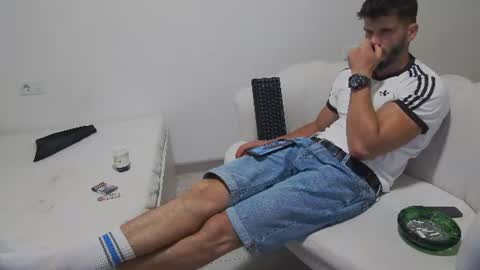 mauro_real_man online show from June 2026 06:43:02 PM