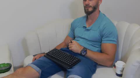 mauro_real_man online show from June 2026 06:23:01 PM