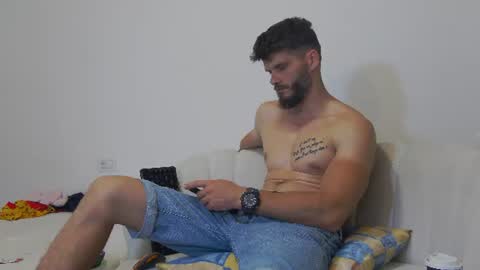 mauro_real_man online show from June 2026 05:39:01 PM