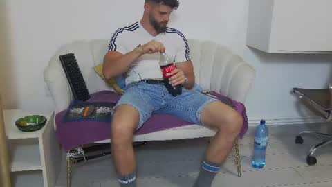 mauro_real_man online show from July 2026 07:10:02 PM