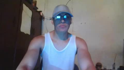 Mauro online show from November 2025 05:52:01 AM