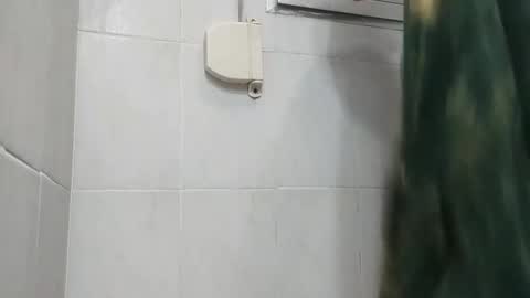 Snapshot of mauroo2025 chatting on February 2025 10:43:02 PM mauroo2025 online show from February 2025 10:43:02 PM