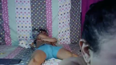 Snapshot of mauryandjonny chatting on January 2025 01:52:01 AM mauryandjonny online show from January 2025 01:52:01 AM