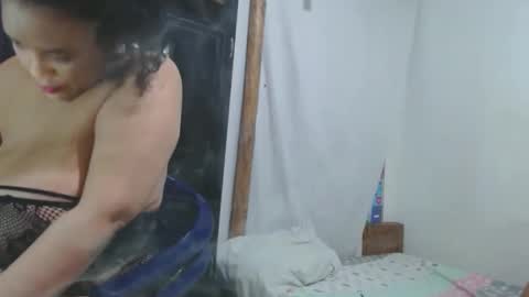 Snapshot of mauryandjonny chatting on October 2025 03:14:02 AM mauryandjonny online show from October 2025 03:14:02 AM