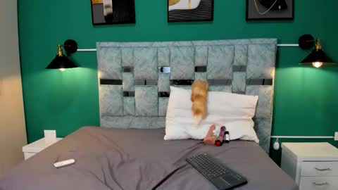 Snapshot of mavie_ivanova chatting on January 2026 12:32:01 PM mavie_ivanova online show from January 2026 12:32:01 PM