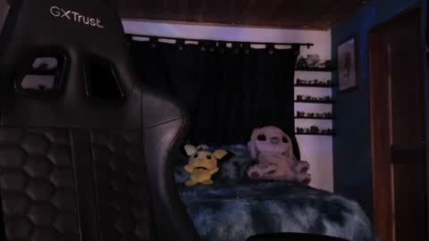 Hilary online show from December 2024 01:58:02 AM