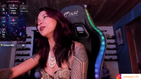 Hilary online show from January 2025 02:27:01 AM