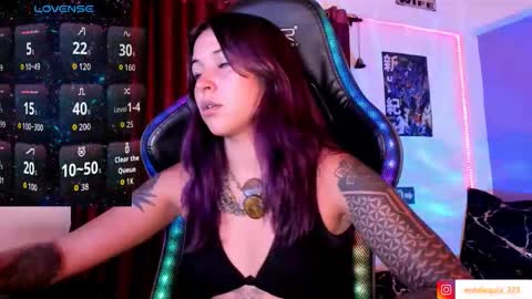 Hilary online show from September 2025 09:26:02 PM