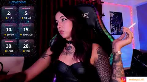 Hilary online show from September 2025 10:11:01 PM