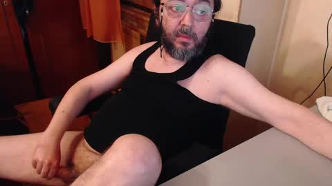 Max online show from May 2026 05:32:02 PM