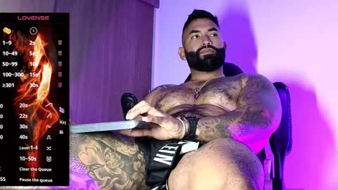 Snapshot of max__prada chatting on October 2025 01:48:02 AM max__prada online show from October 2025 01:48:02 AM