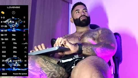 Snapshot of max__prada chatting on October 2025 02:34:01 AM max__prada online show from October 2025 02:34:01 AM