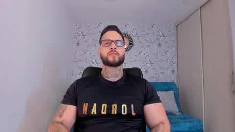 Snapshot of max_dic1 chatting on February 2026 12:09:01 AM max D. online show from February 2026 12:09:01 AM