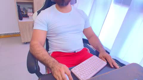 max_love25 online show from March 2026 08:24:02 PM