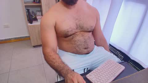 max_love25 online show from April 2026 08:44:01 PM