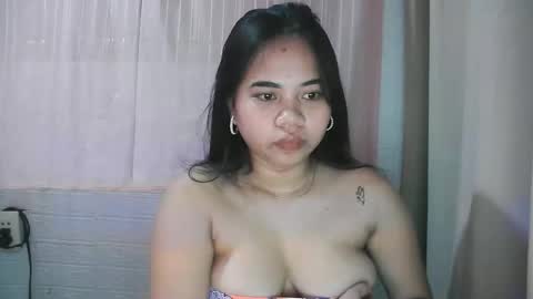 Snapshot of max_lovely123 chatting on May 2026 09:27:01 PM max_lovely123 online show from May 2026 09:27:01 PM