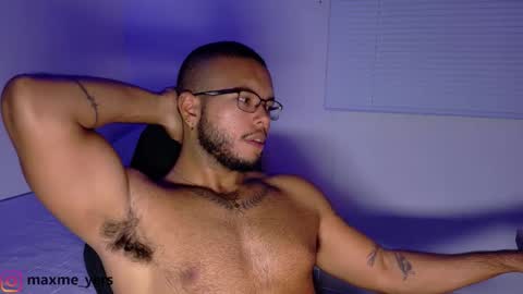 Snapshot of max_meyer chatting on September 2025 03:30:02 AM max_meyer online show from September 2025 03:30:02 AM