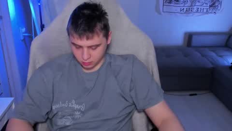 Snapshot of max_sm1th chatting on February 2026 05:45:02 PM Max online show from February 2026 05:45:02 PM