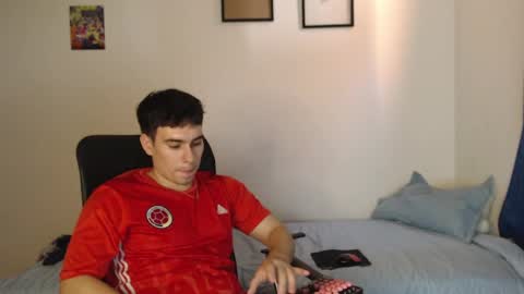 max_snow1616 online show from June 2026 07:42:01 PM