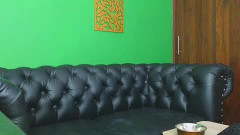 Snapshot of max_tayloor chatting on January 2025 06:32:02 PM Max Taylor online show from January 2025 06:32:02 PM