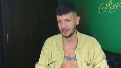 Snapshot of max_tayloor chatting on February 2025 11:08:02 PM Max Taylor online show from February 2025 11:08:02 PM