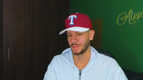 Snapshot of max_tayloor chatting on February 2025 04:03:02 PM Max Taylor online show from February 2025 04:03:02 PM