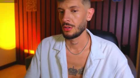 Snapshot of max_tayloor chatting on October 2025 01:35:01 AM Max Taylor online show from October 2025 01:35:01 AM