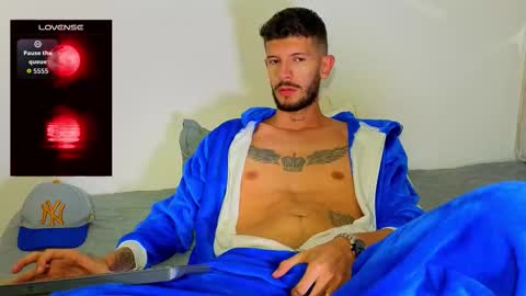 Snapshot of max_tayloor chatting on December 2025 03:12:02 AM Max Taylor online show from December 2025 03:12:02 AM