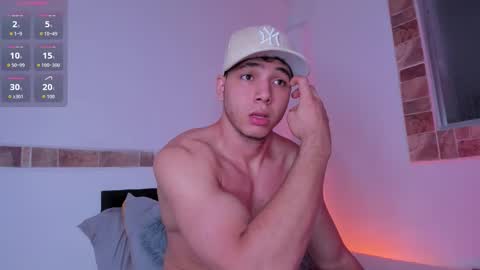 Snapshot of max_valiant1 chatting on October 2025 09:54:02 AM max_valiant1 online show from October 2025 09:54:02 AM