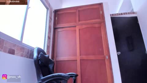 Snapshot of max_valiant1 chatting on November 2025 05:26:01 PM max_valiant1 online show from November 2025 05:26:01 PM