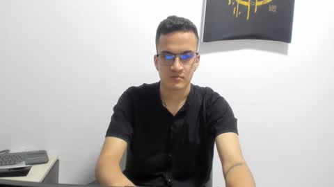 max_vellon1 online show from May 2026 03:55:02 AM