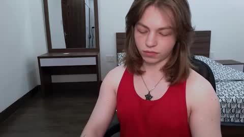 max_yang online show from April 2026 02:27:02 AM