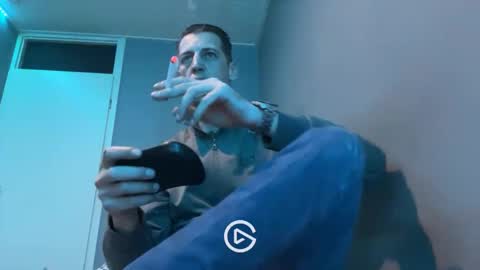 Max online show from February 2025 06:59:01 PM