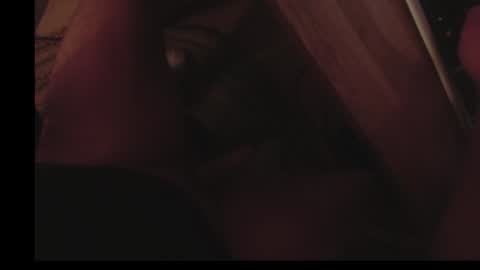 maxcamlove online show from October 2025 12:40:02 AM