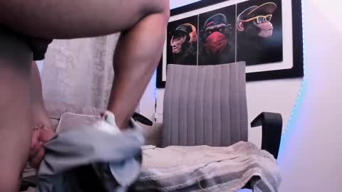 Maxcarther online show from March 2025 08:42:02 PM