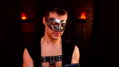 Snapshot of maxhughes chatting on October 2025 01:50:01 AM Max Hughes online show from October 2025 01:50:01 AM