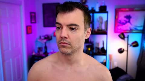 Snapshot of maxhughes chatting on November 2025 03:06:01 AM Max Hughes online show from November 2025 03:06:01 AM