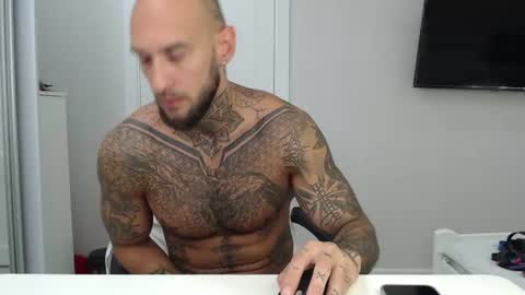 Maximus Fox online show from July 2026 06:49:01 AM