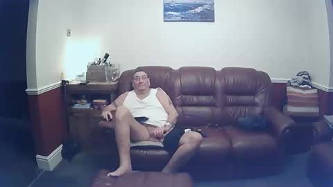 Snapshot of maxi_johnes chatting on January 2025 12:37:02 AM MAX online show from January 2025 12:37:02 AM